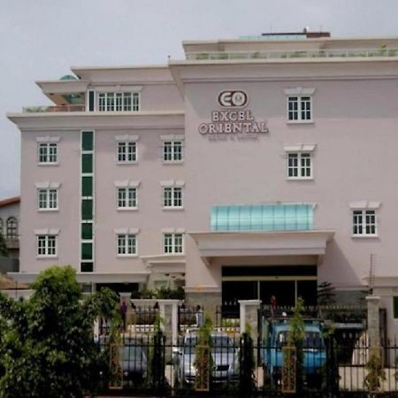 Exel Oriental Hotel & Suites Lagos Eksteriør billede